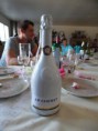 /album/mario-offrir-une-bouteille-de-champagne-au-maries/sam-2730-jpg/